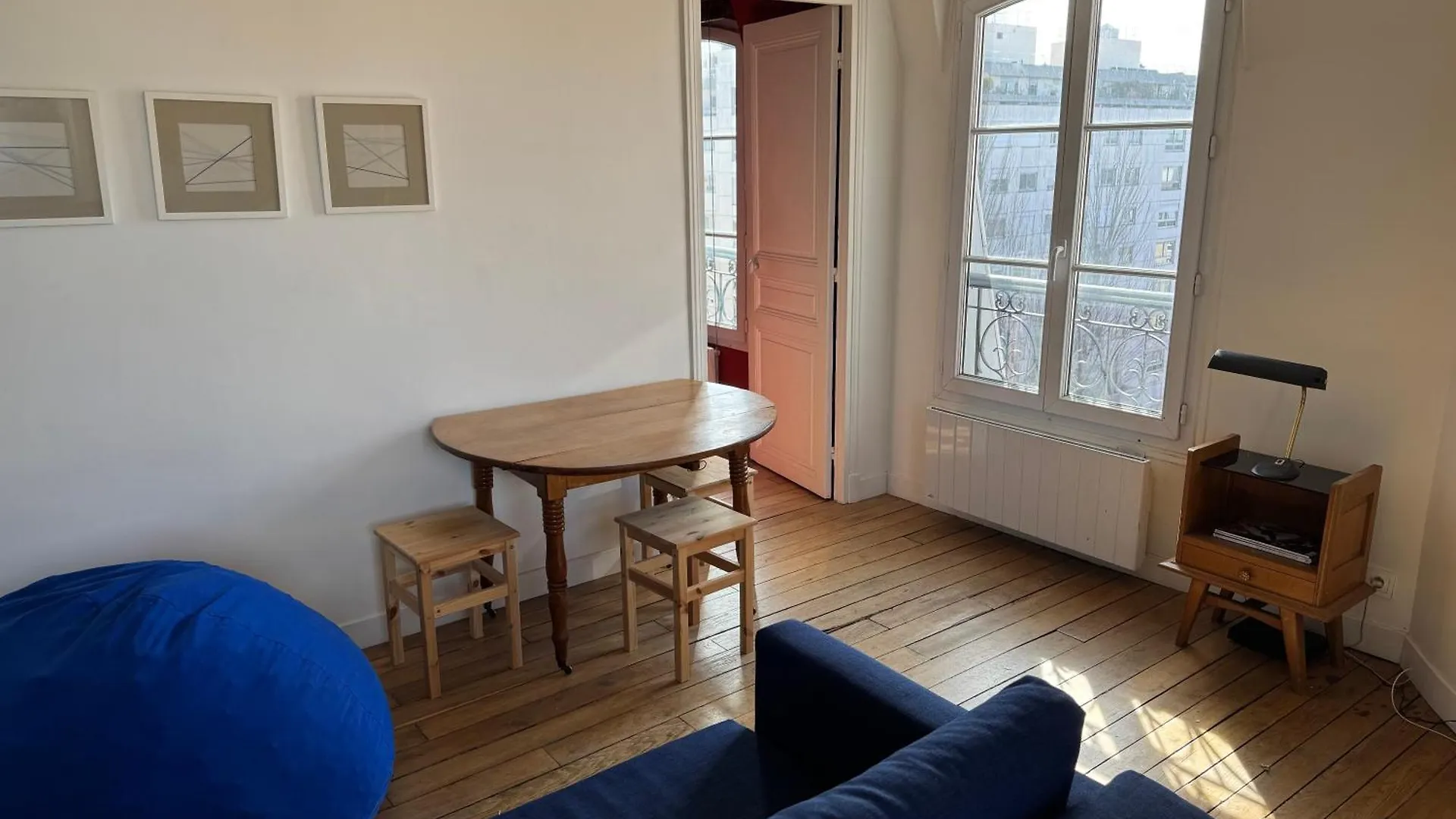 Quiet & Bright Apartment Paris